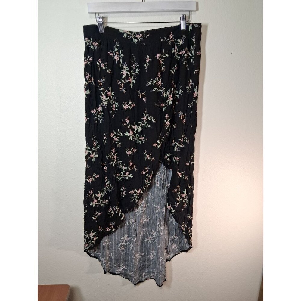 NWOT American Eagle Boho Skirt Cottage Floral Whimsigoth Black Size Large
